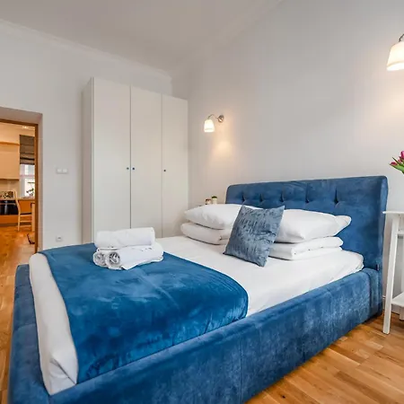 Wenecja Moxy Te&am Stare Dworzec 3 Min Parking Gratis Appartement Krakau